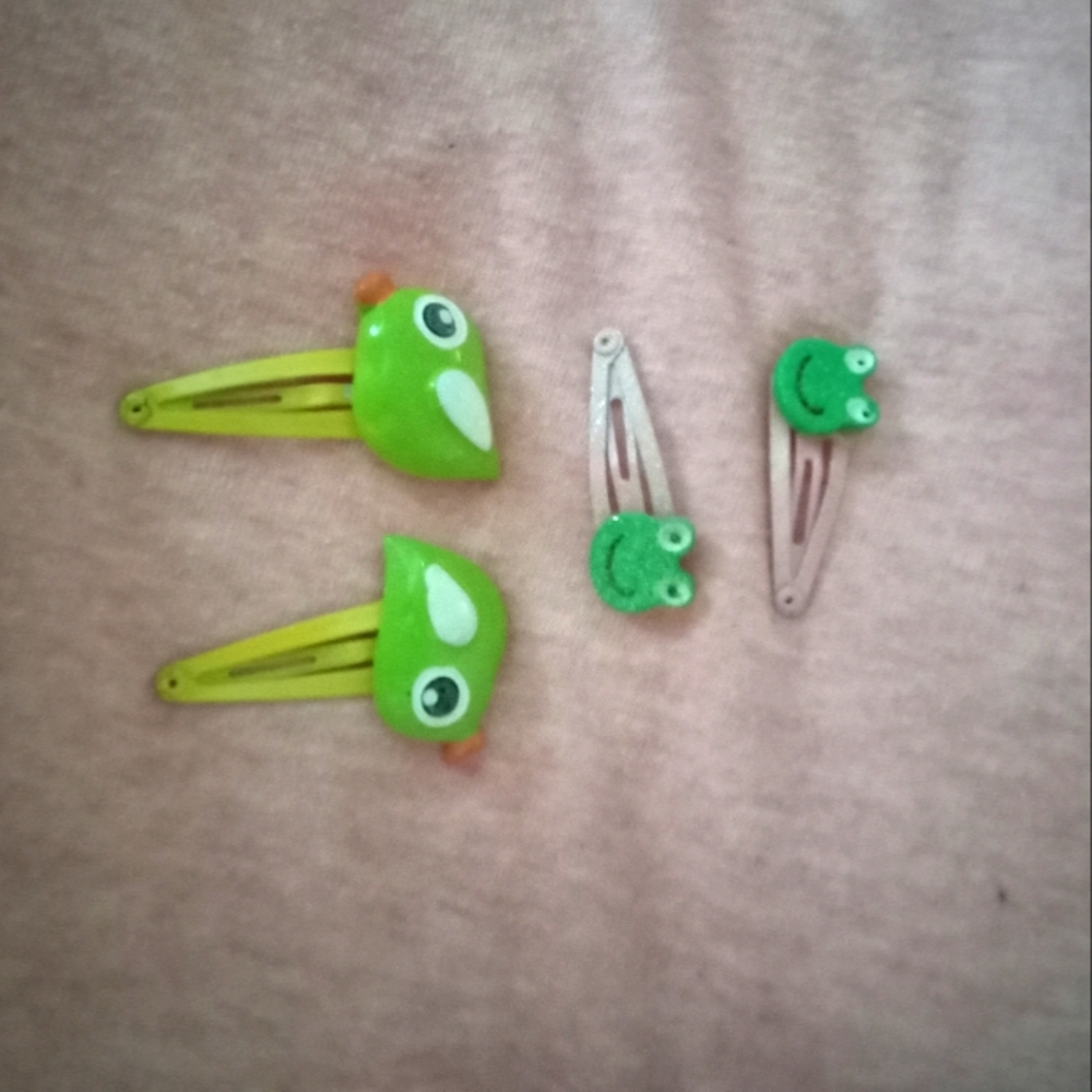 hair clips 3 sets frogs, birds, owls NEW